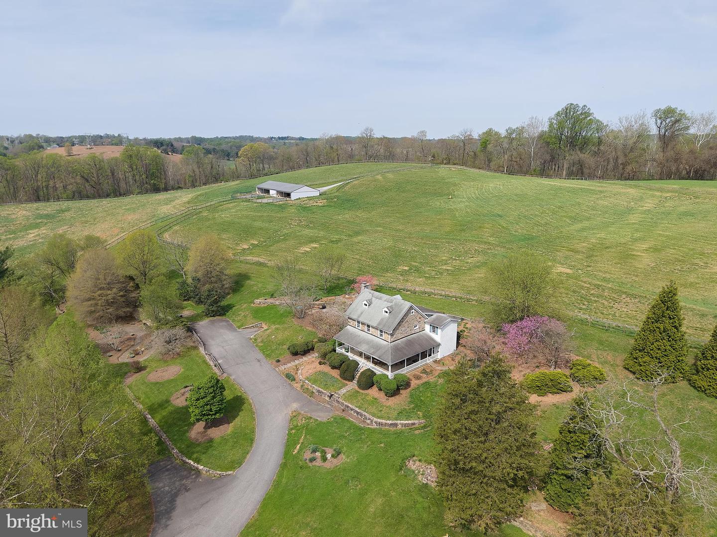 1089 Nesbitt Rd Property Photo 17
