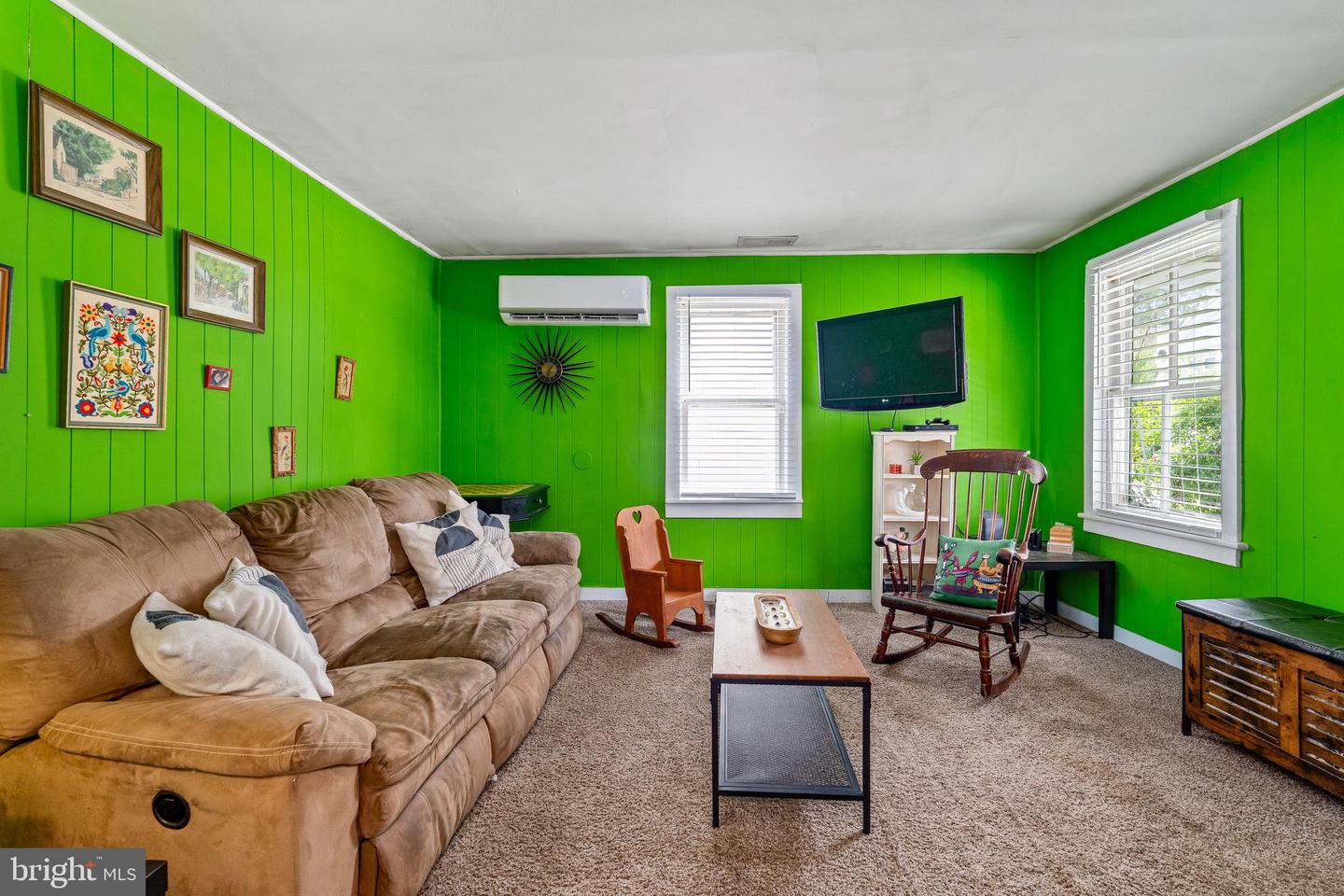 116 Maffitt St Property Photo 3