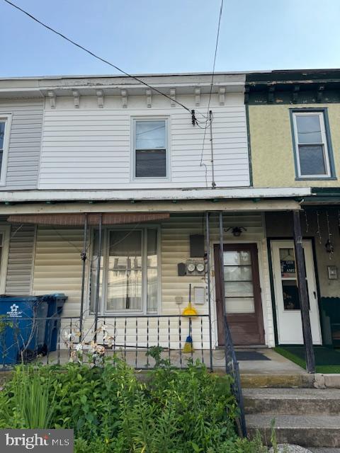 133 Maffitt St Property Photo 1