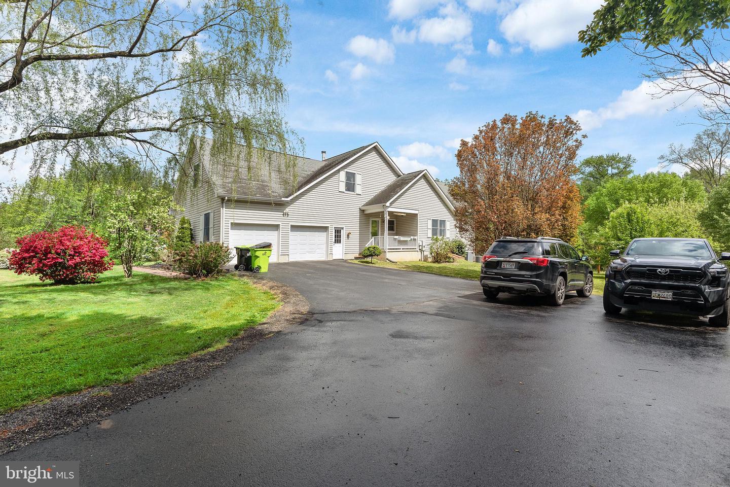 143 Clemencia Rd Property Photo 2