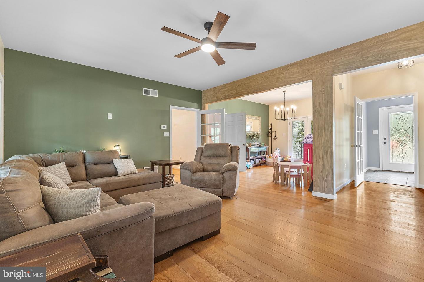 143 Clemencia Rd Property Photo 11
