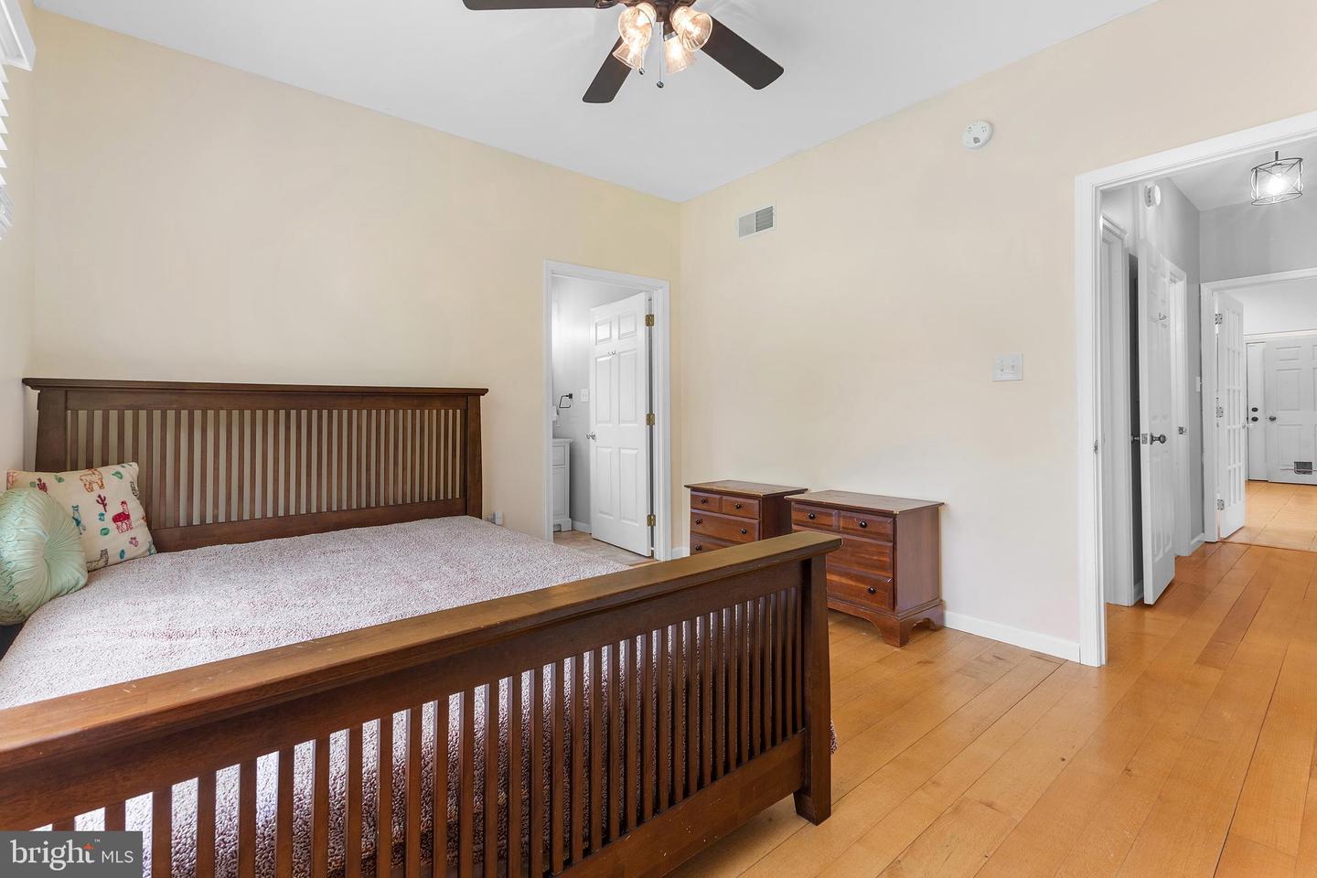 143 Clemencia Rd Property Photo 33