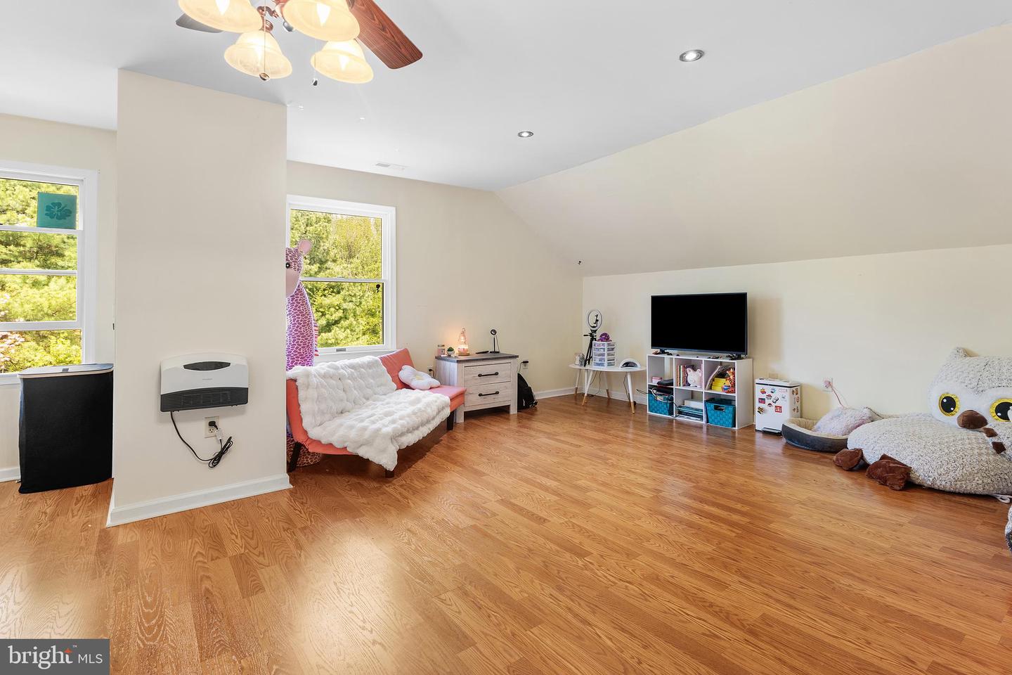 143 Clemencia Rd Property Photo 46
