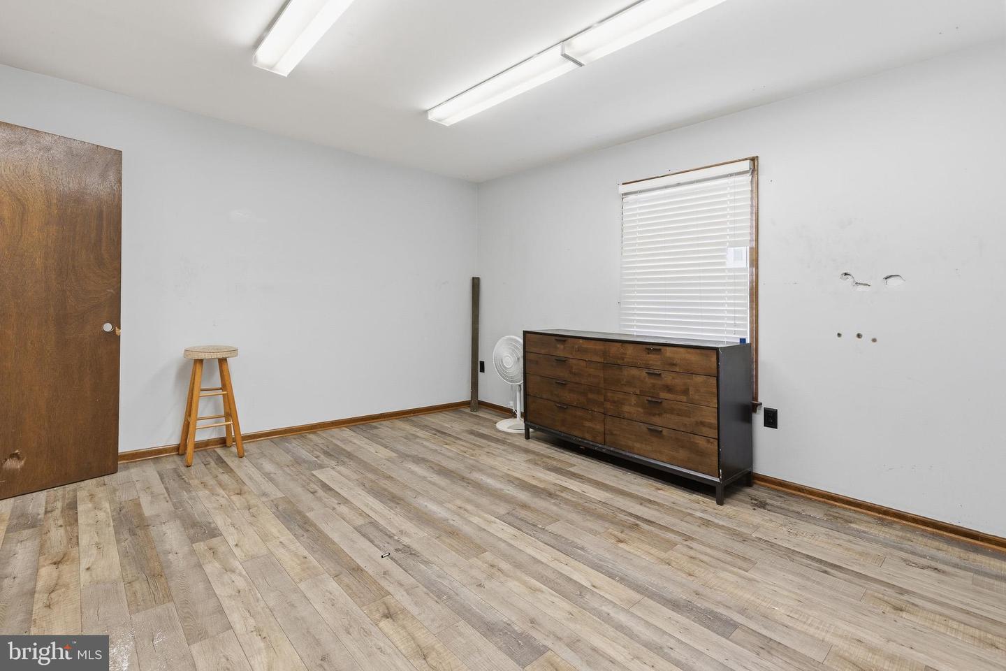 212 W Main St Property Photo 19
