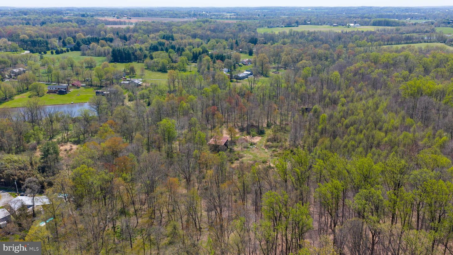 95 Frog Hollow Ln Property Photo 11