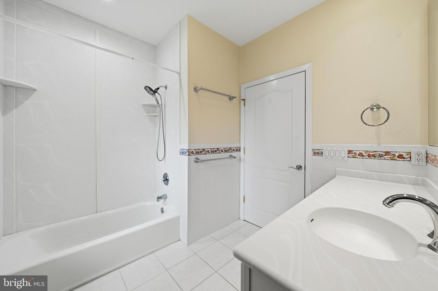 160 Cliffview Dr Property Photo 37