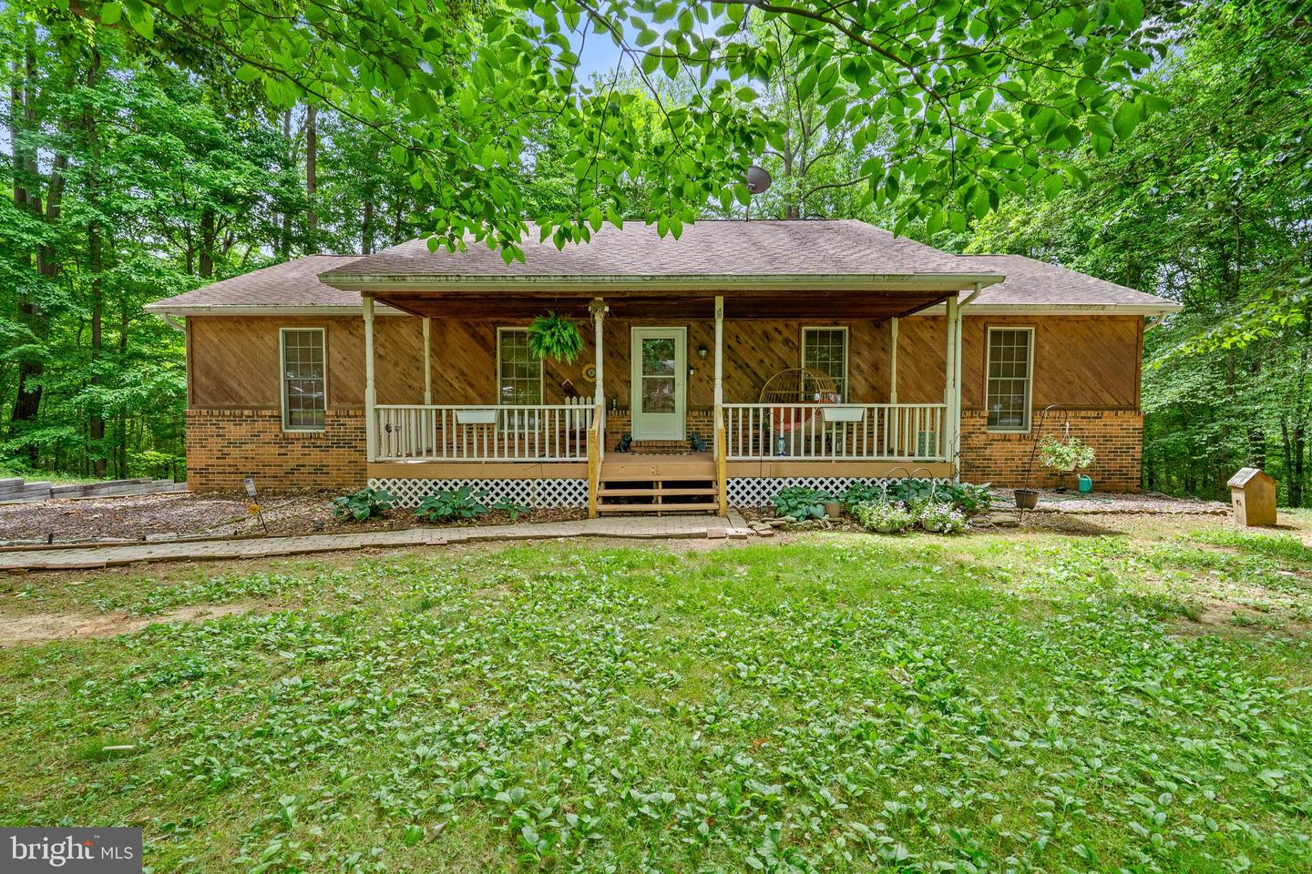 96 Piney Ridge Ln Property Photo 2