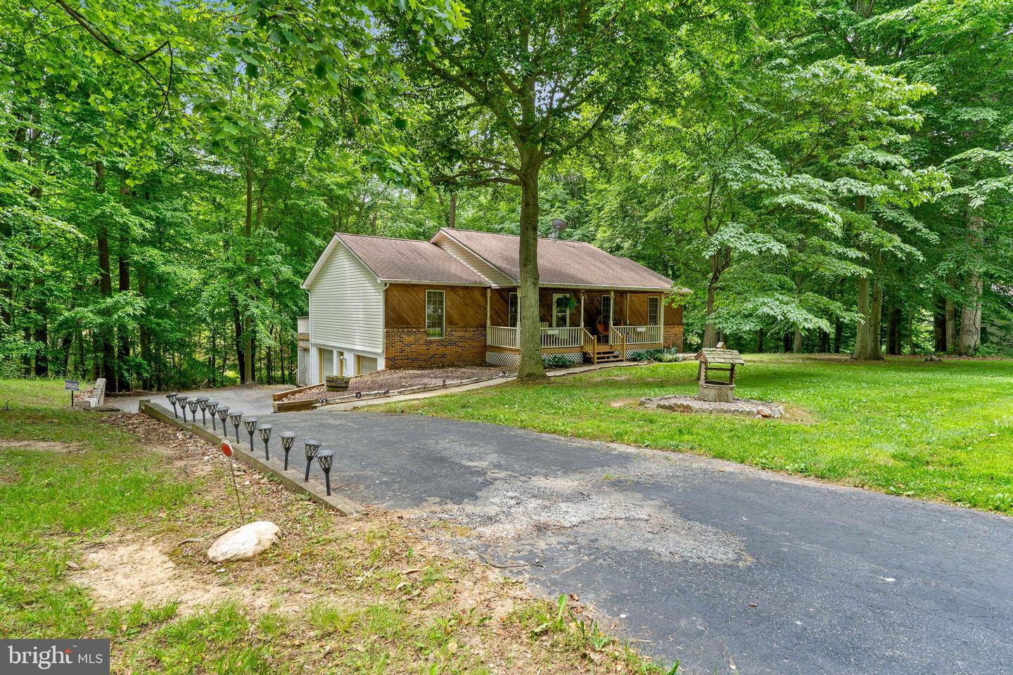 96 Piney Ridge Ln Property Photo 3