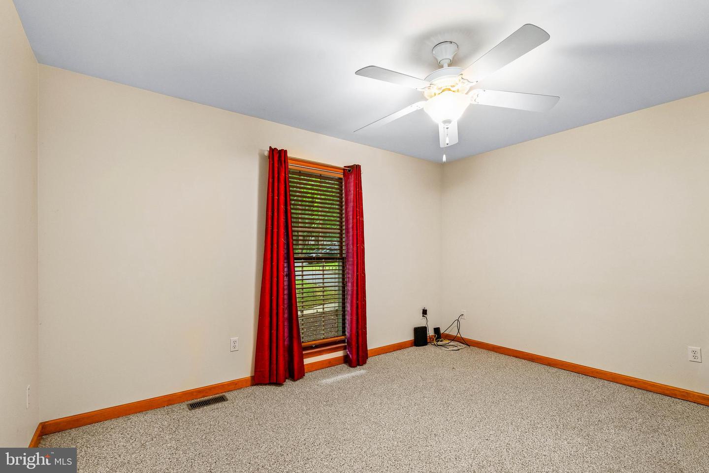 96 Piney Ridge Ln Property Photo 10