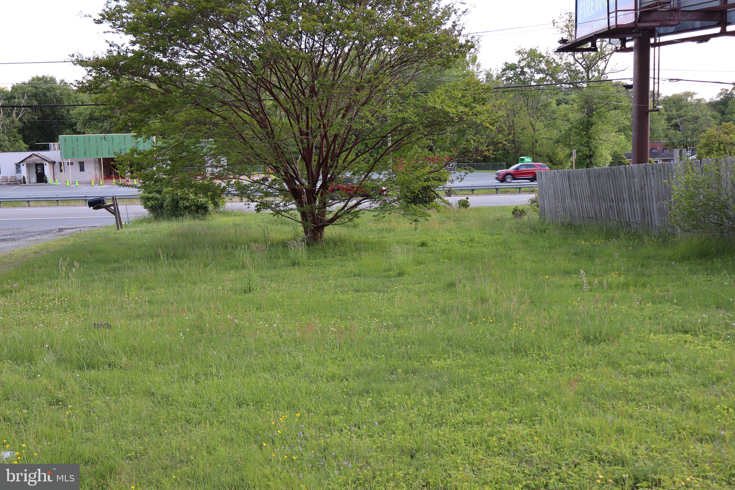 1623 W Pulaski Hwy Property Photo 2