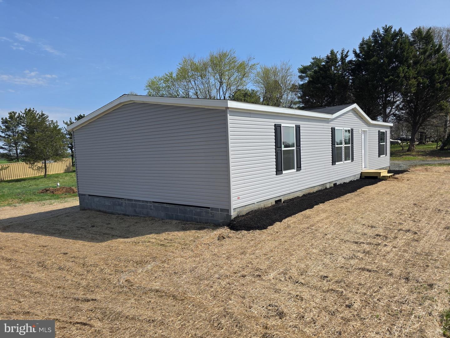289 Grove Neck Rd Property Photo 18