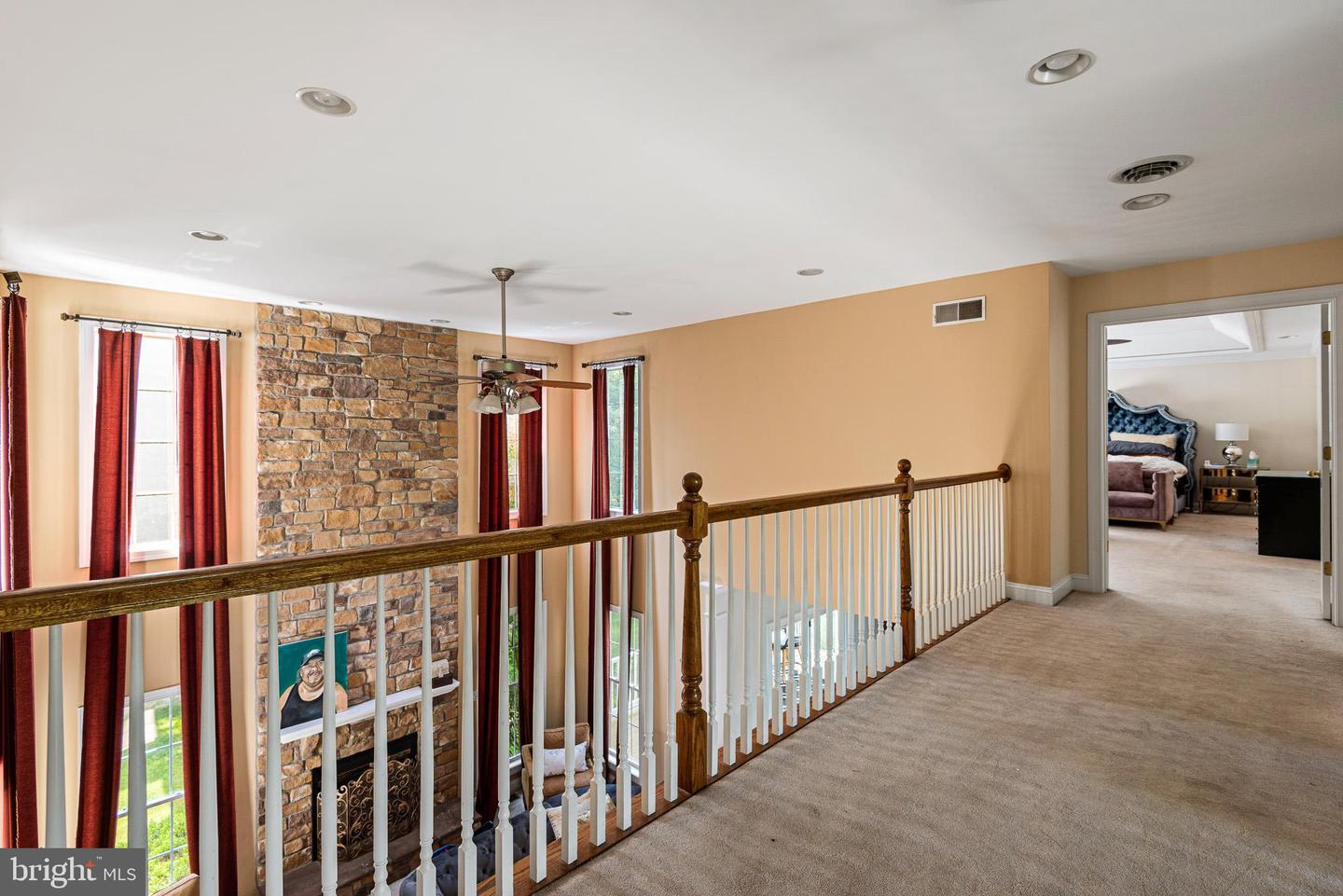 233 Woodholme Way Property Photo 27