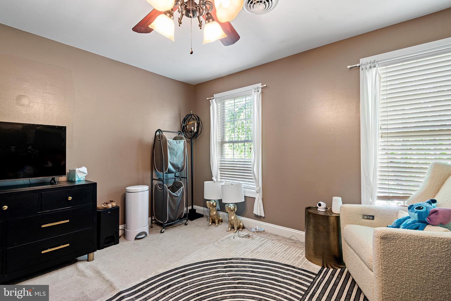 233 Woodholme Way Property Photo 38