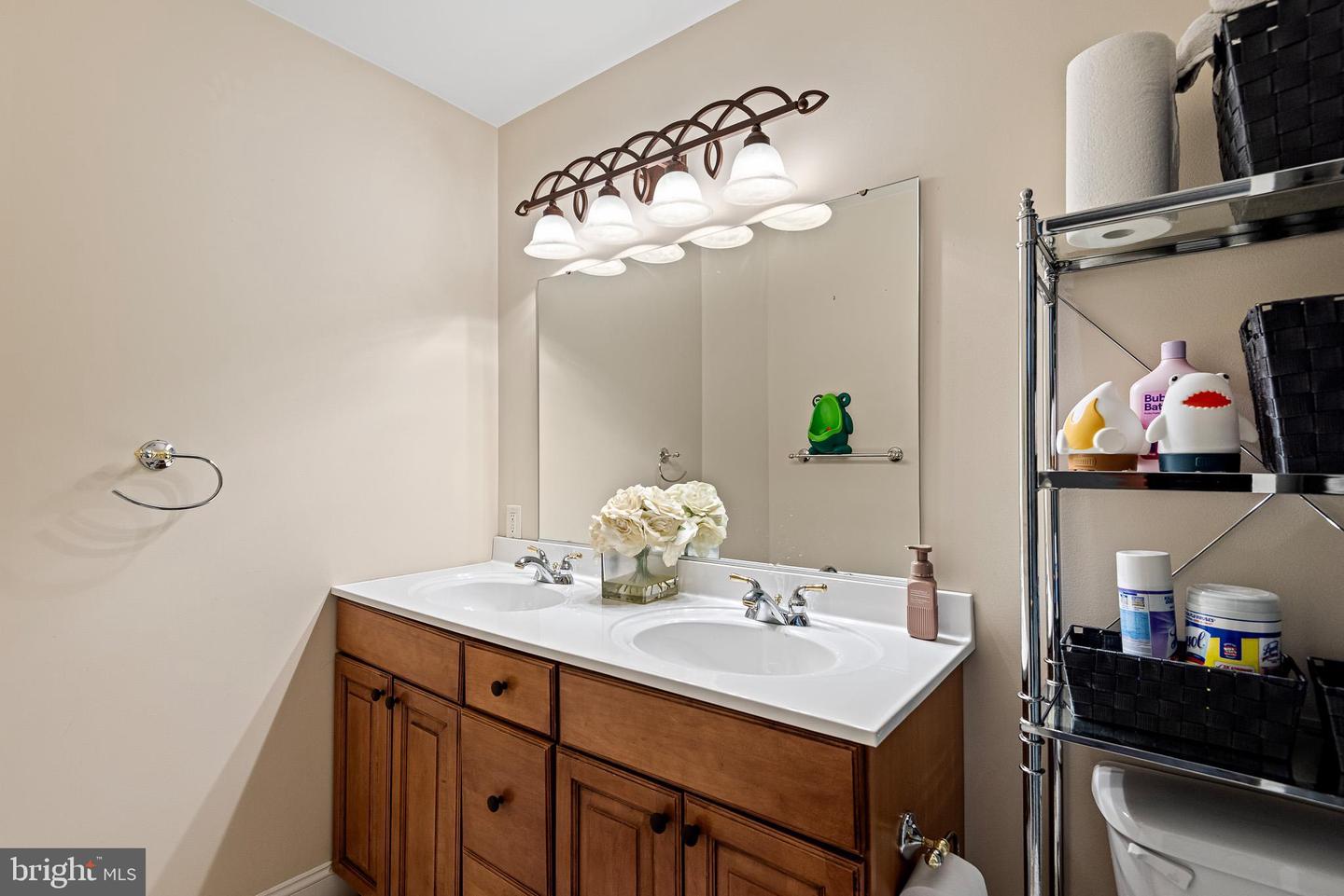 233 Woodholme Way Property Photo 40