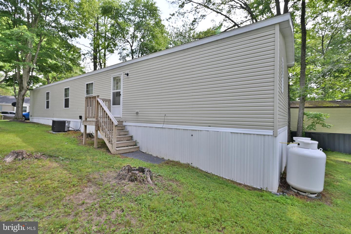 28 Malvern Dr. Property Photo 4