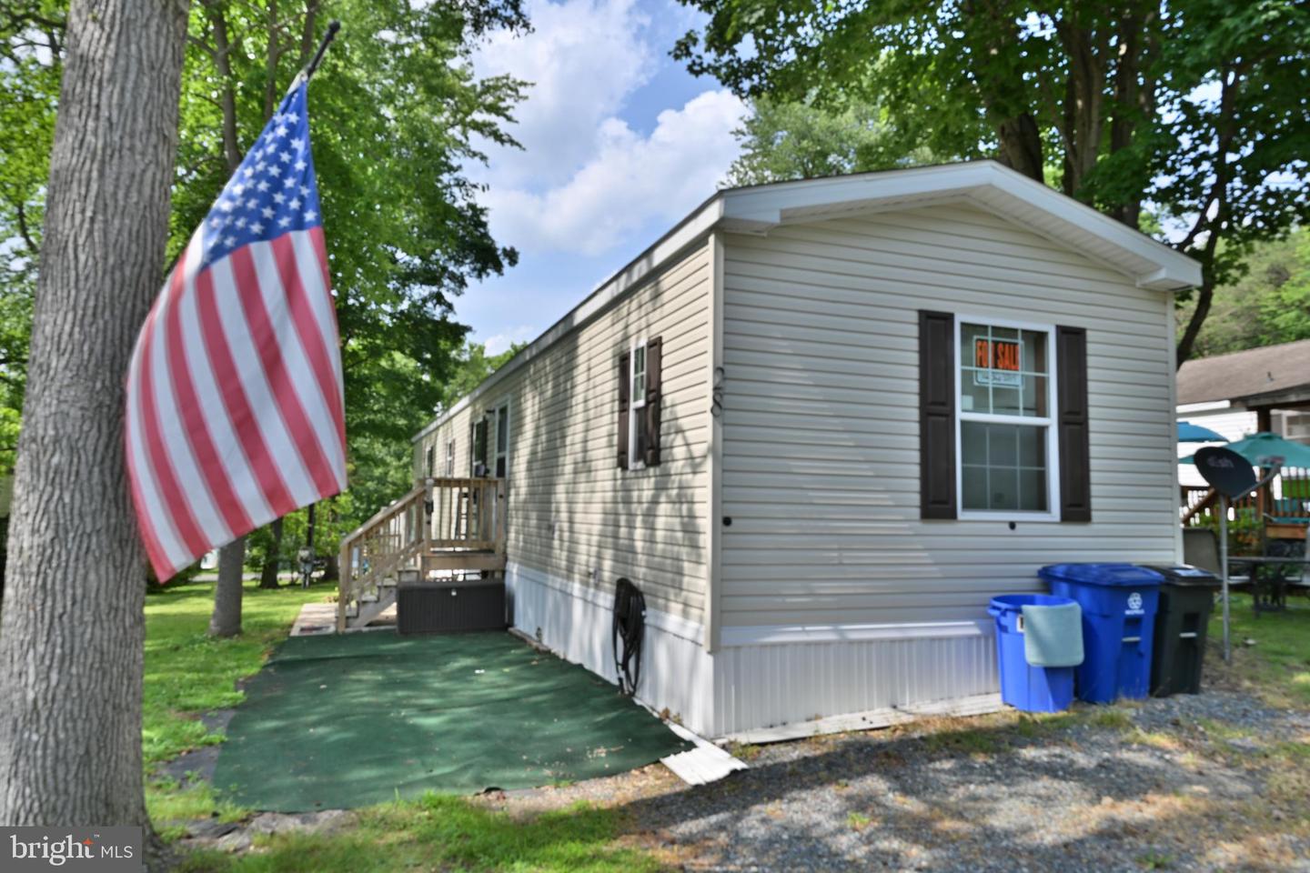 28 Malvern Dr. Property Photo 7