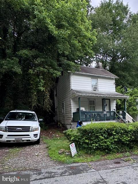 14 Race St Property Photo 1