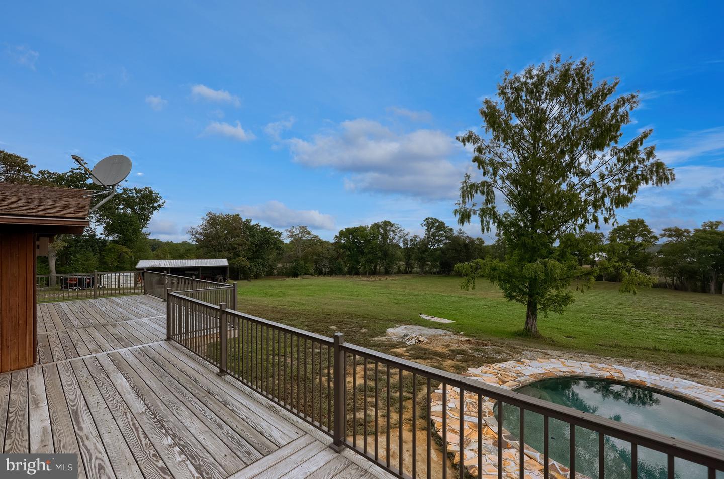 85 Green Haven Dr Property Photo 38