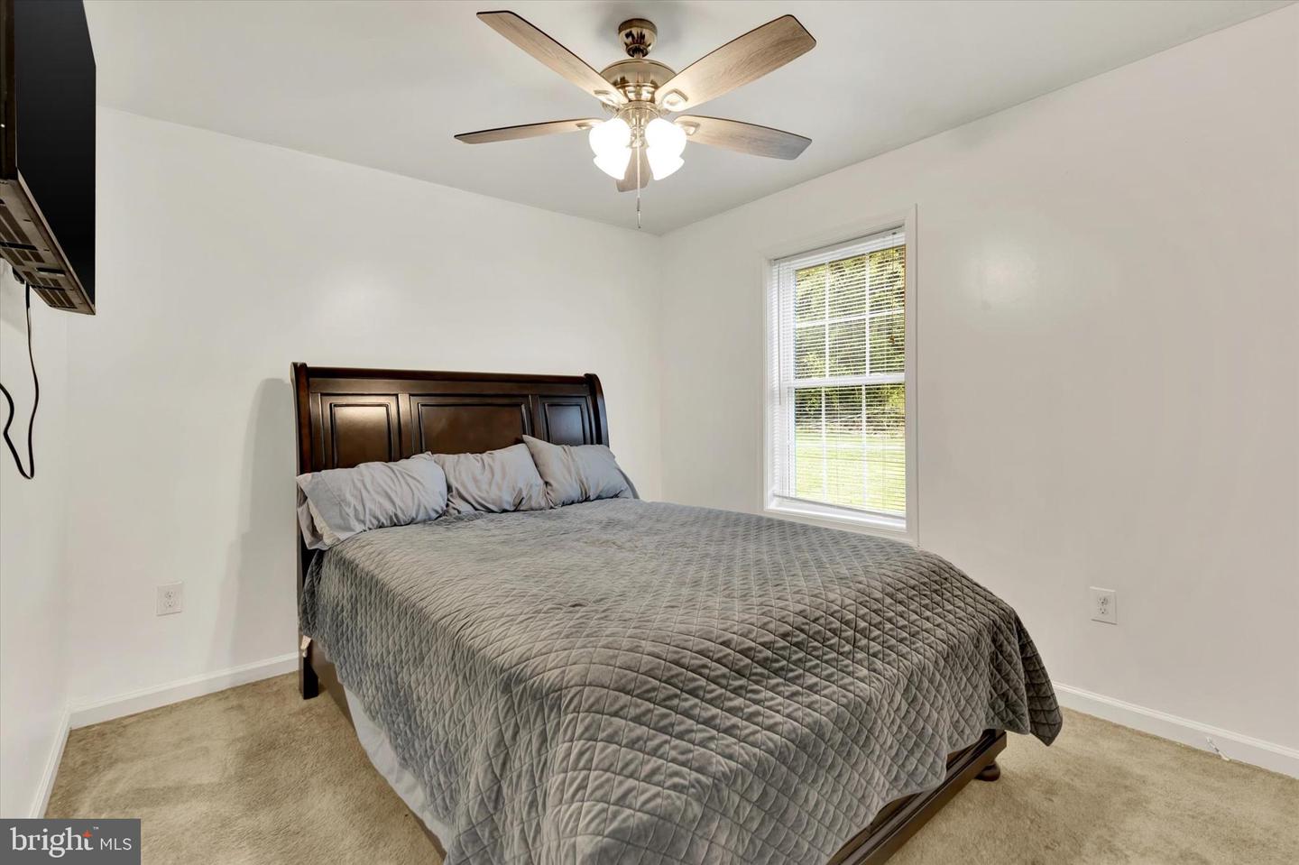420 Charlestown Pl Property Photo 10