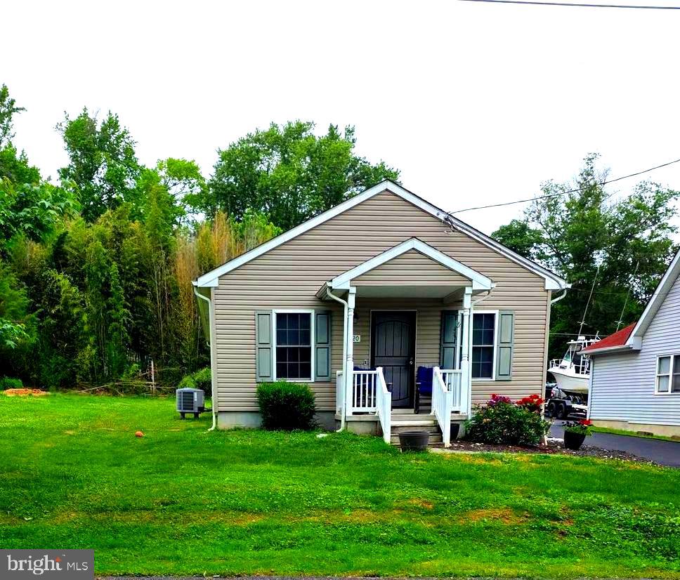 420 Charlestown Pl Property Photo 24