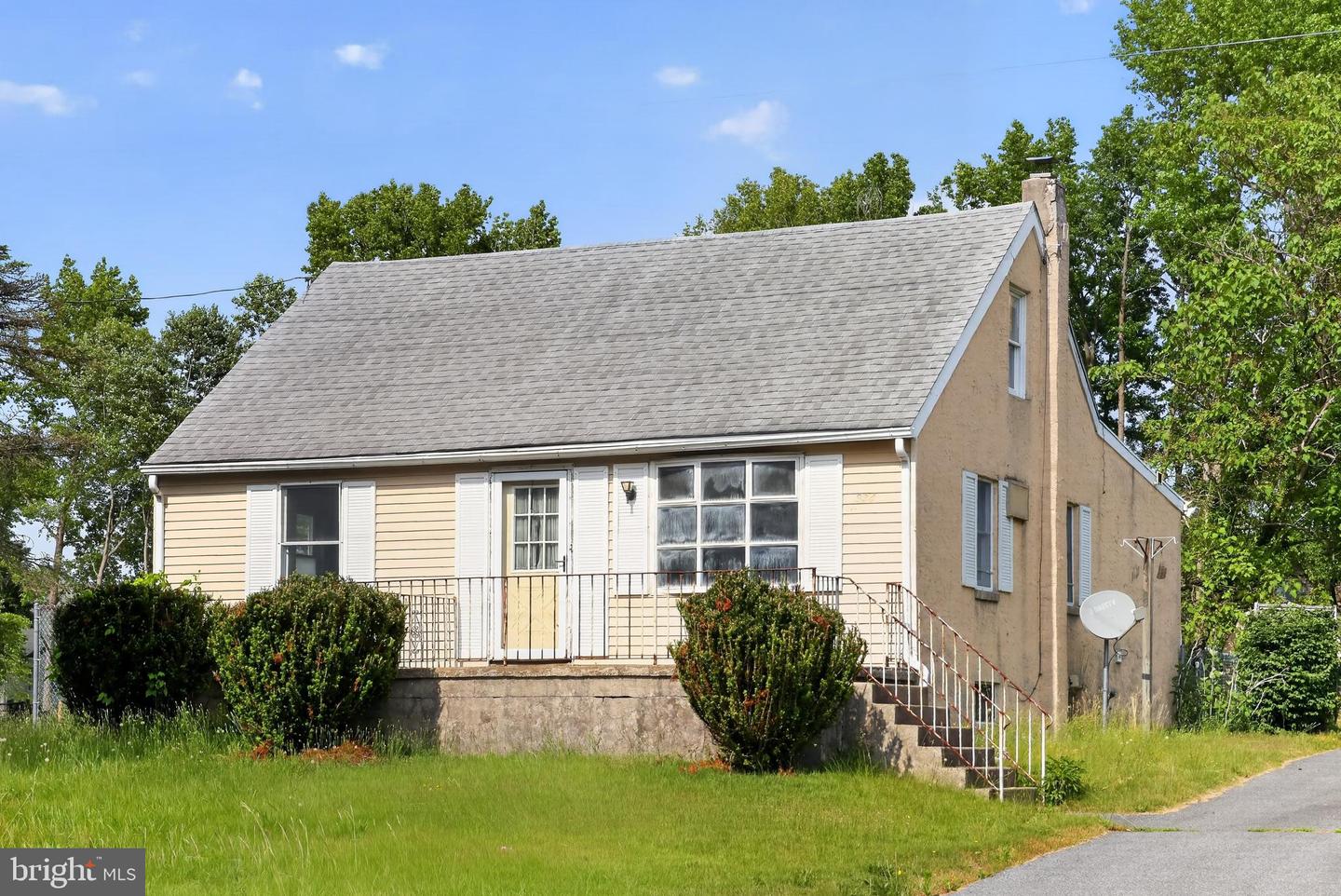 934 Singerly Rd Property Photo 1