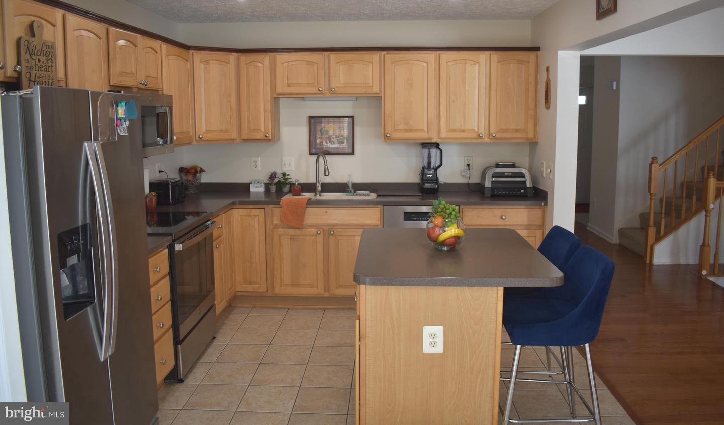 34 Guilford Property Photo 10