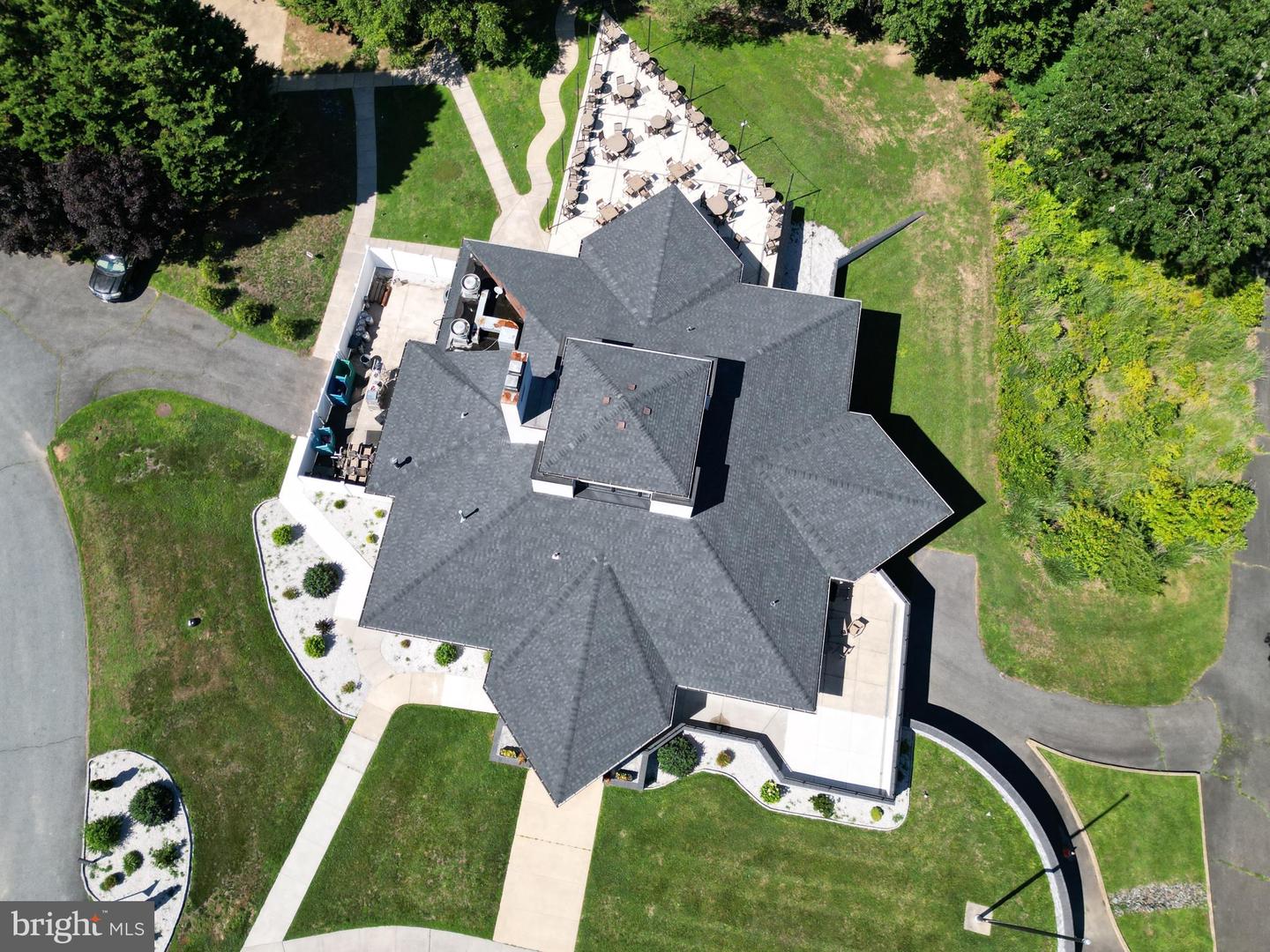 34 Guilford Property Photo 29