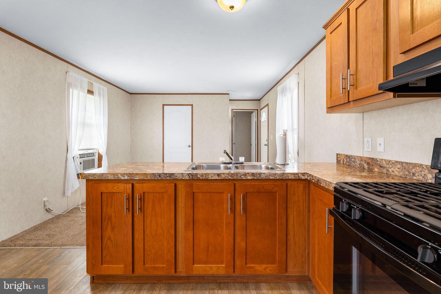 9 Northview Property Photo 6