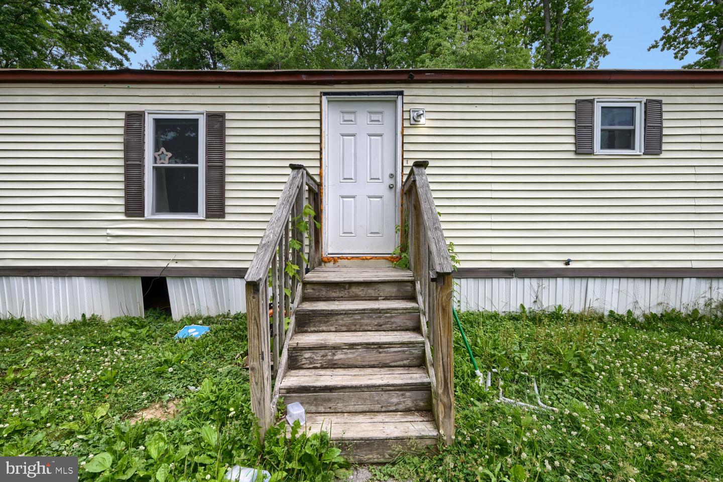 107 MICHIGAN CT