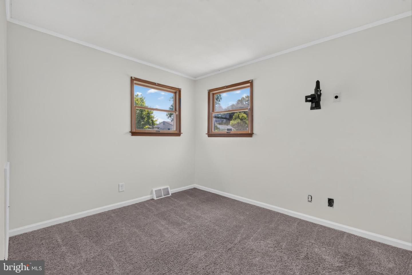22 Kent Rd Property Photo 17