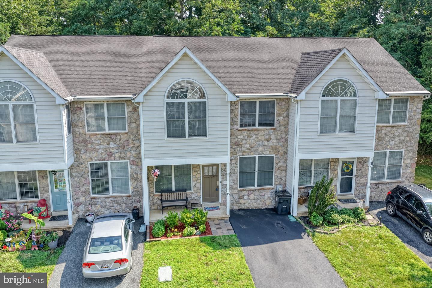 15 Guilford Ct Property Photo 38