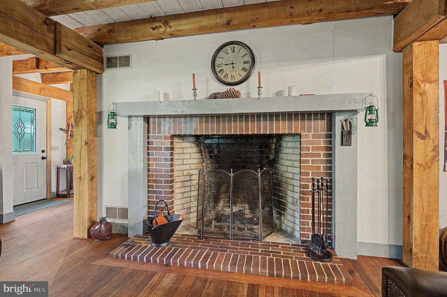 5276 Turkey Point Rd Property Photo 13
