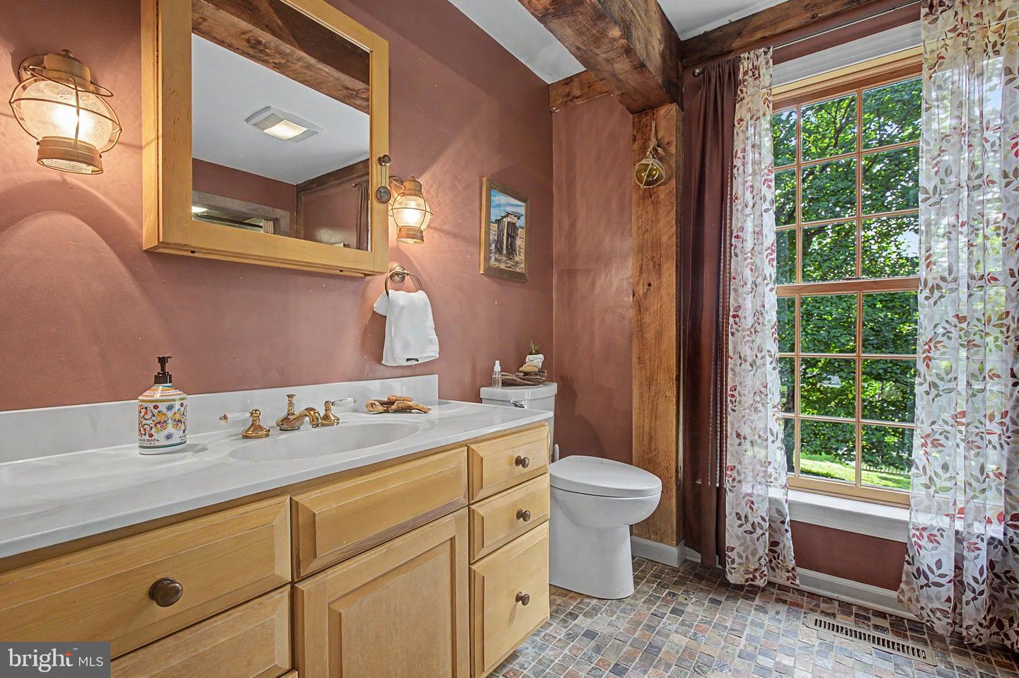 5276 Turkey Point Rd Property Photo 21