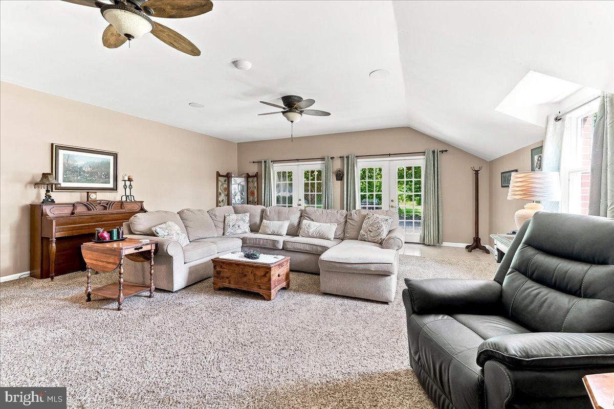 2765 Blue Ball Rd Property Photo 21