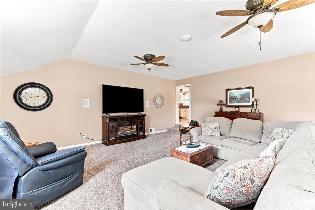 2765 Blue Ball Rd Property Photo 22