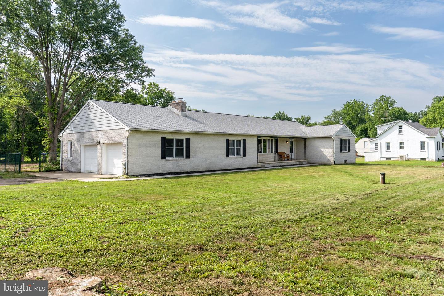 368 Appleton Rd Property Photo 2