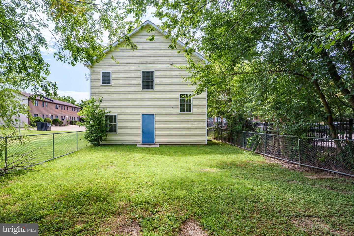 151 E High St Property Photo 19
