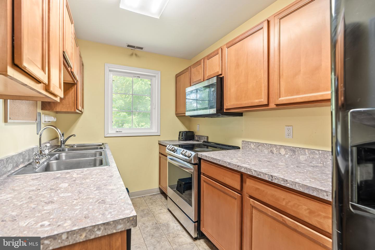 151 E High St Property Photo 35