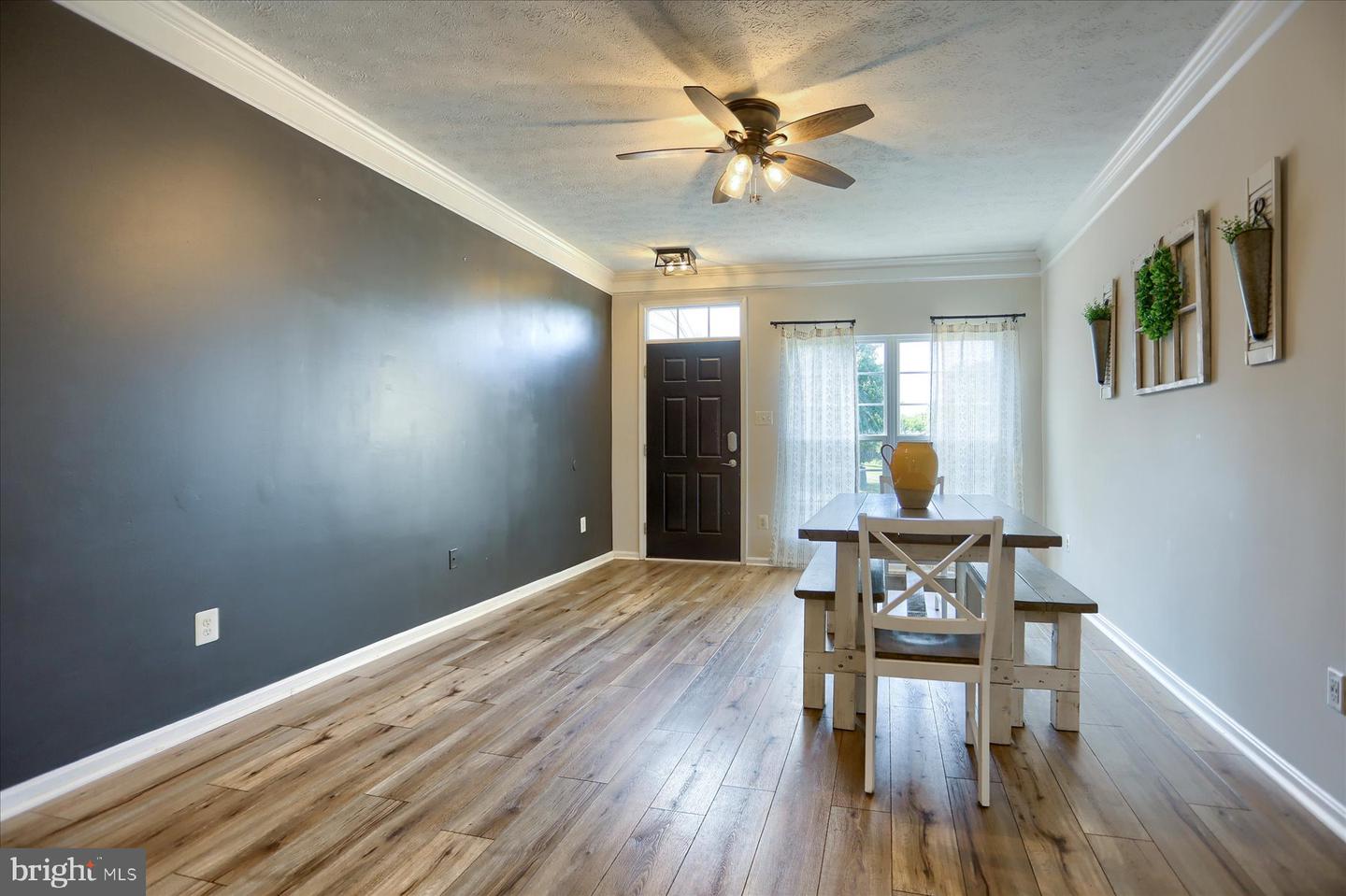 105 Rustic Ct Property Photo 12