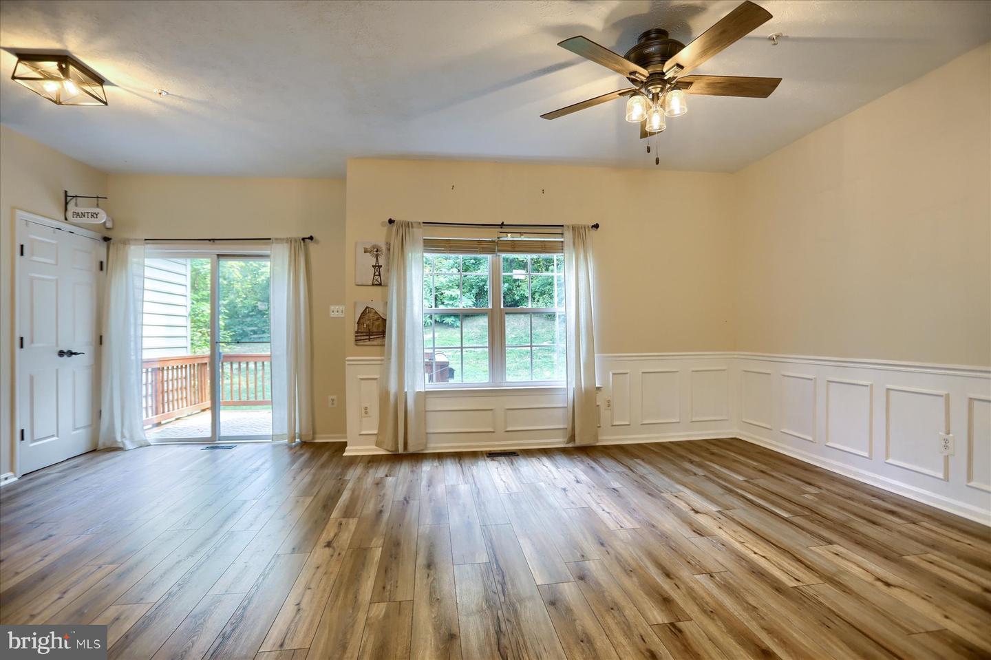 105 Rustic Ct Property Photo 15
