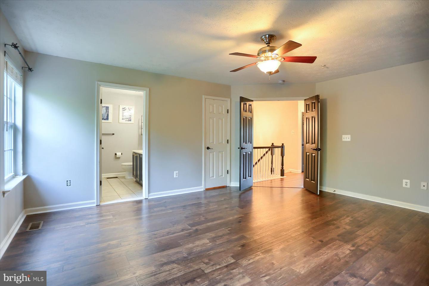 105 Rustic Ct Property Photo 23