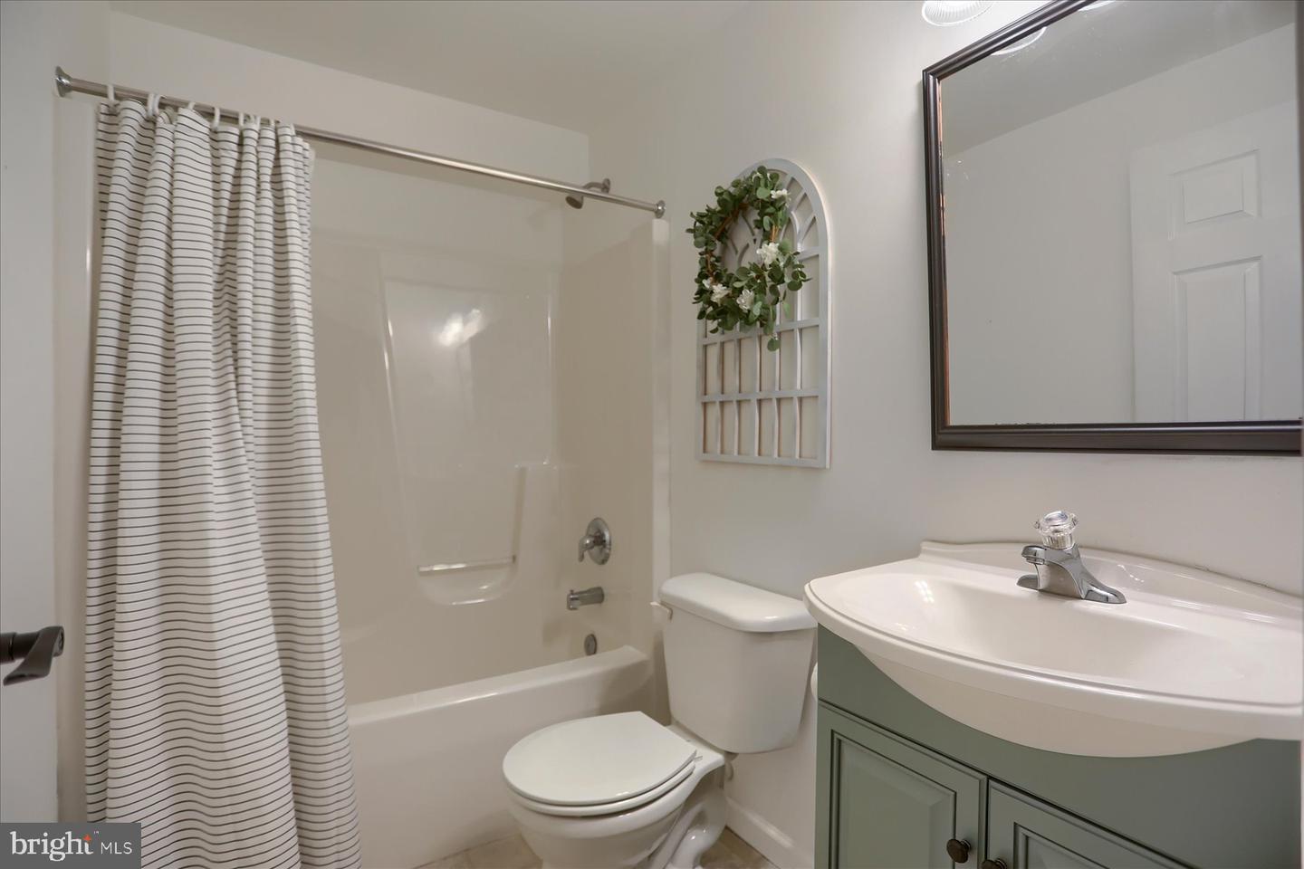 105 Rustic Ct Property Photo 38