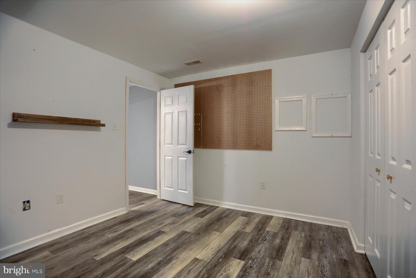 105 Rustic Ct Property Photo 40