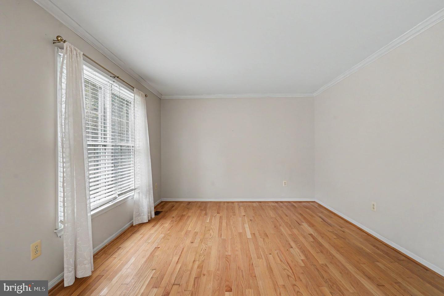 146 Nicholas Dr Property Photo 7