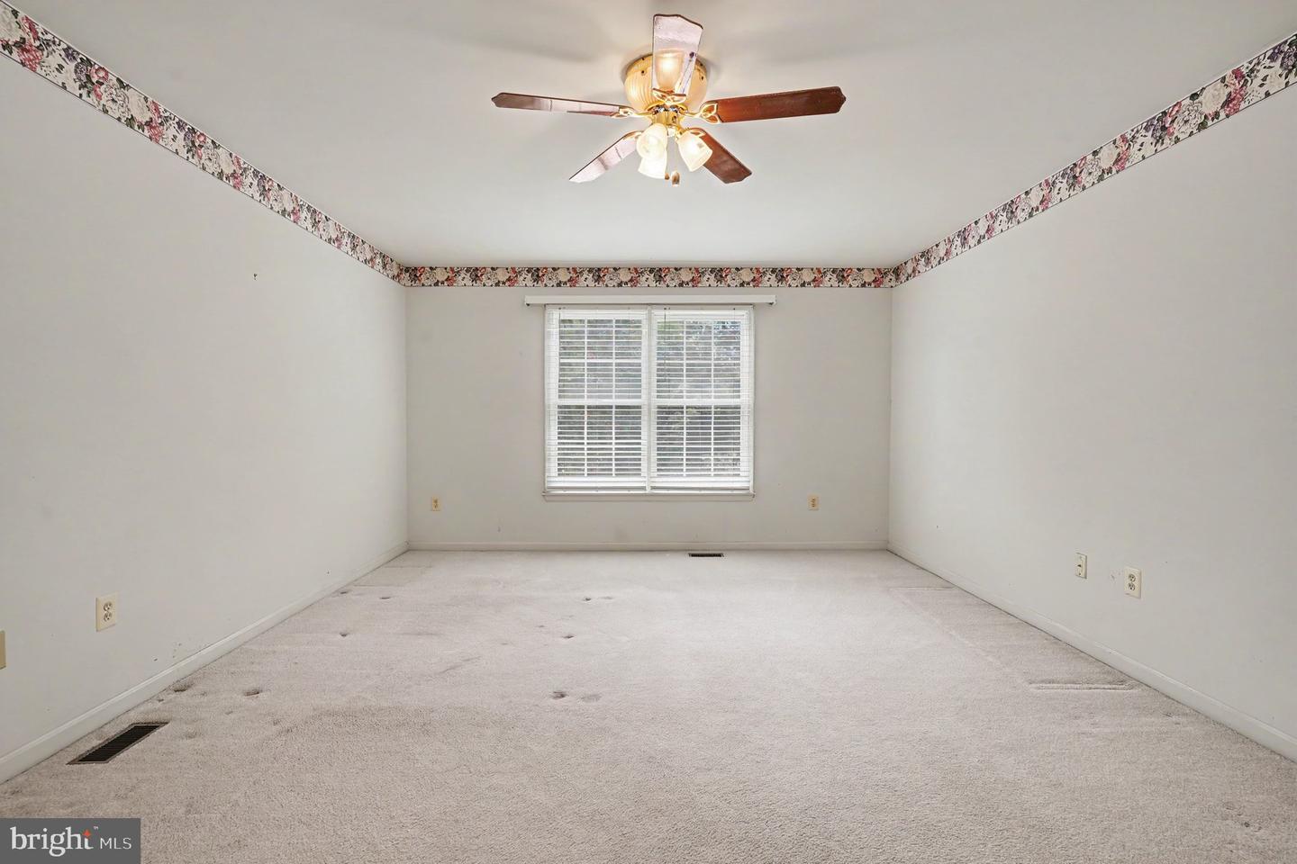 146 Nicholas Dr Property Photo 25
