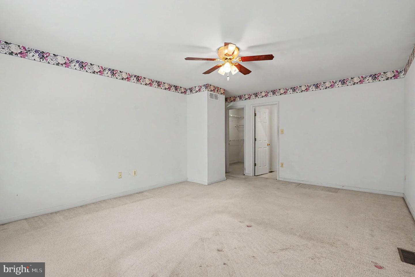146 Nicholas Dr Property Photo 26