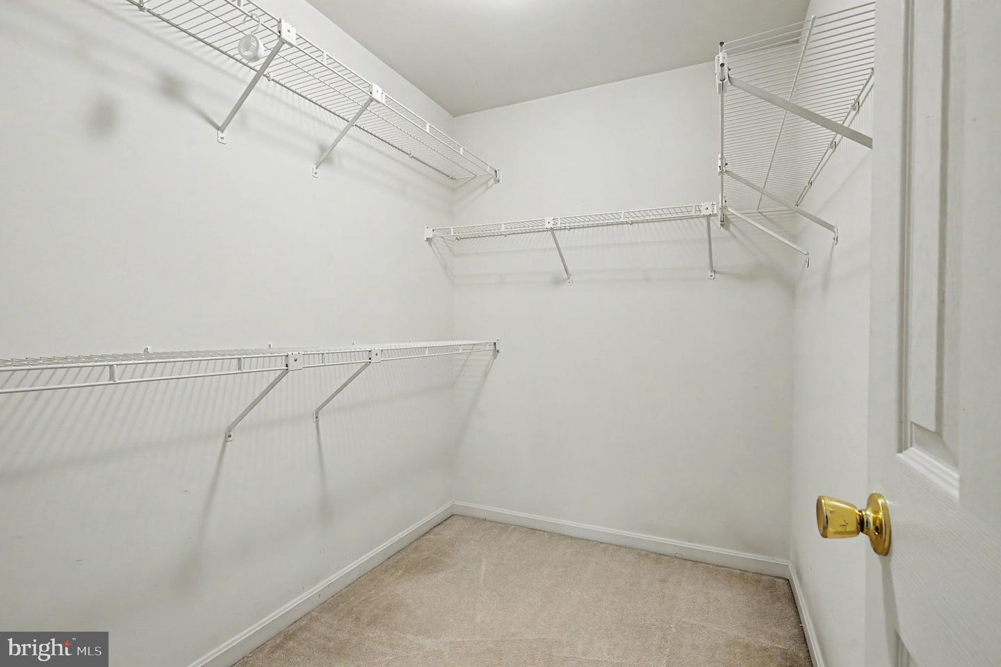 146 Nicholas Dr Property Photo 27