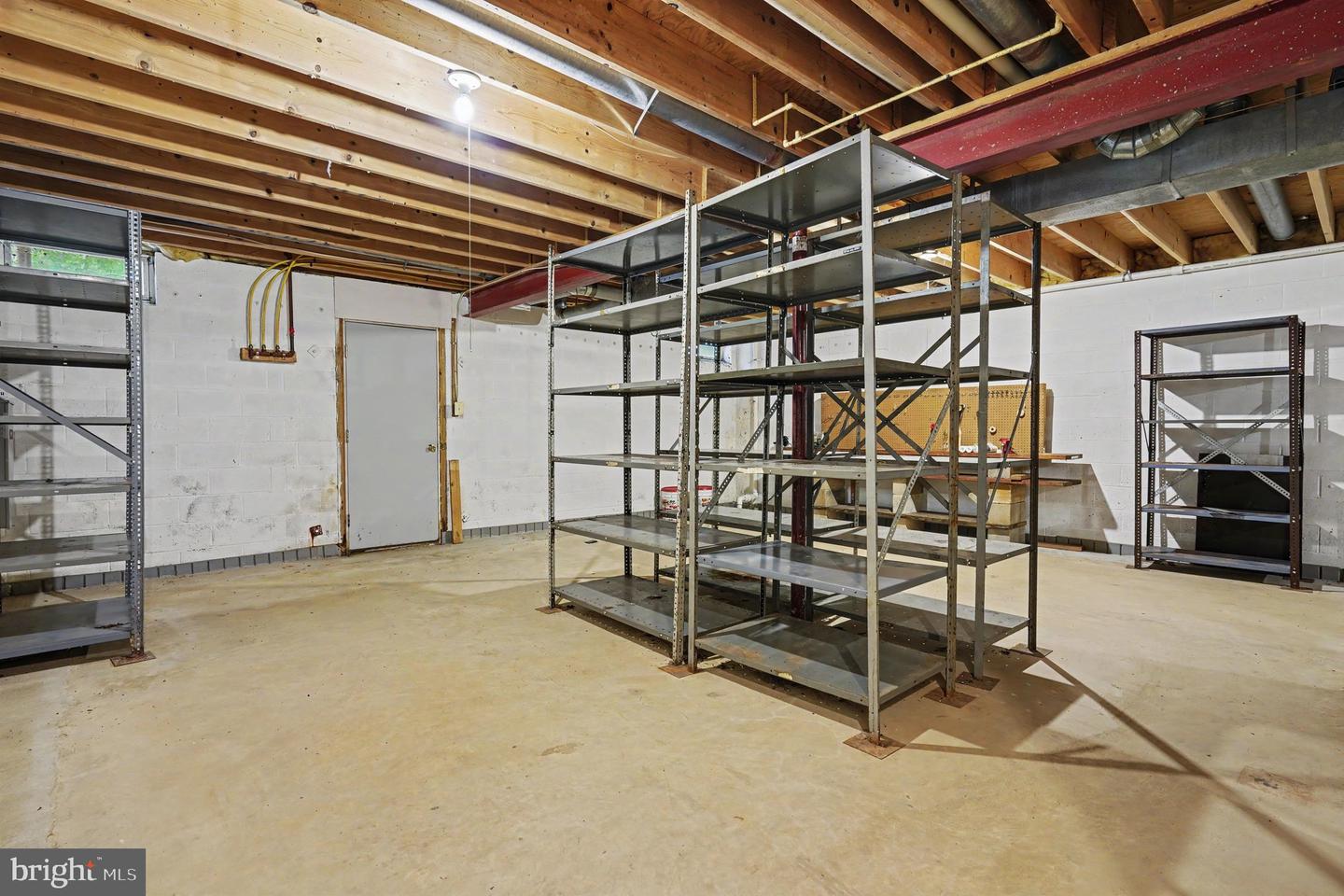 146 Nicholas Dr Property Photo 36