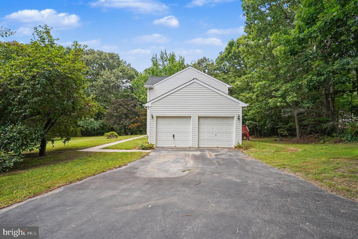 146 Nicholas Dr Property Photo 46