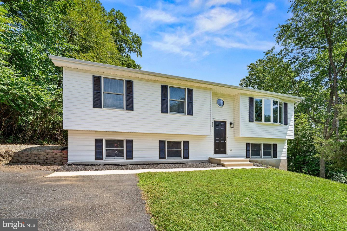 45 Cree Ter Property Photo 2
